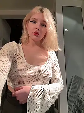 XMelissaX online show from 11/27/25, 08:22