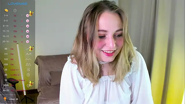 alysia storm online show from 10/03/25, 07:22