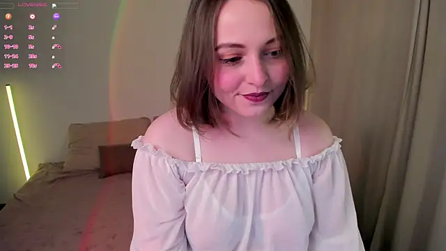 Snapshot of alysia_storm chatting on 04/26/26, 08:50 alysia storm online show from 04/26/26, 08:50