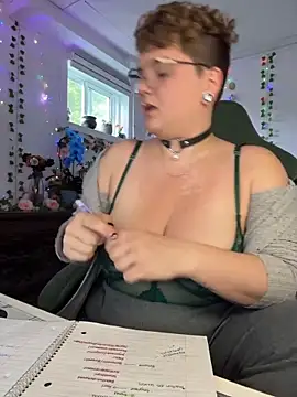Sweetleeahxx online show from 06/06/26, 11:37