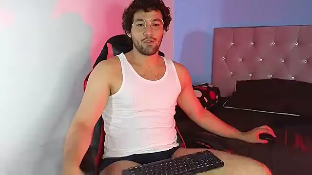 FreyrStyle online show from 01/06/25, 03:42