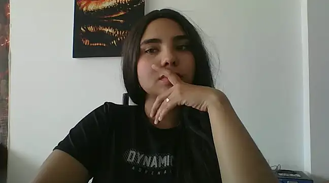 Snapshot of Miapeyton chatting on 12/03/24, 07:00 Miapeyton online show from 12/03/24, 07:00