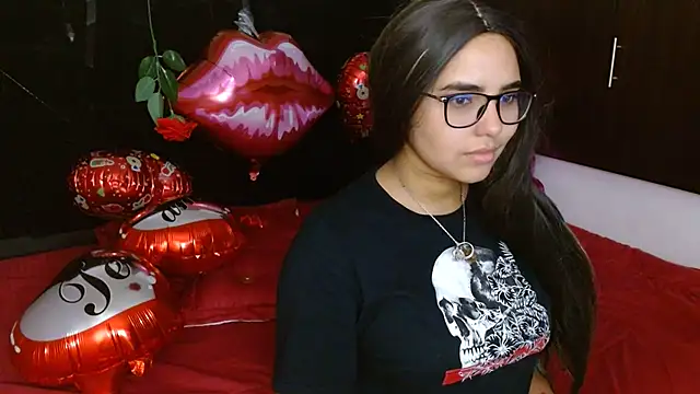 Snapshot of Miapeyton chatting on 02/07/25, 07:38 Miapeyton online show from 02/07/25, 07:38