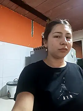 Snapshot of Sara_Brownx chatting on 04/10/26, 09:08 Sara Brownx online show from 04/10/26, 09:08