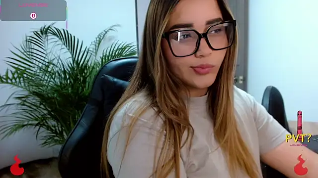 Lucia star   online show from 03/09/26, 03:16