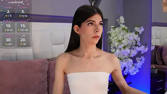 CuteAri online show from 10/27/25, 08:57