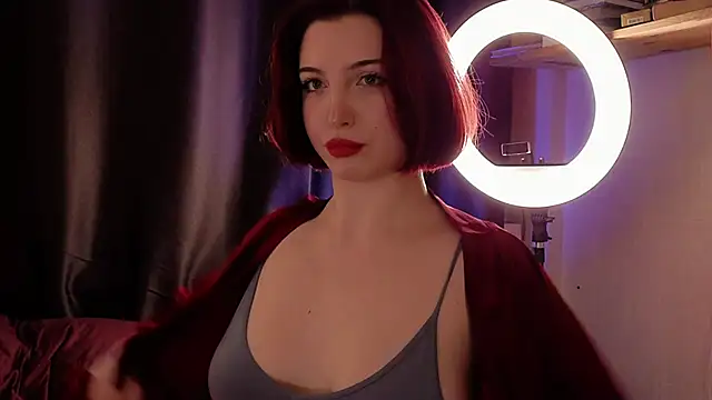 LisaVamp online show from 11/14/25, 12:20