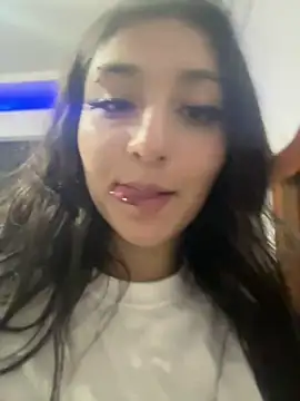 julyana  online show from 12/11/24, 03:35