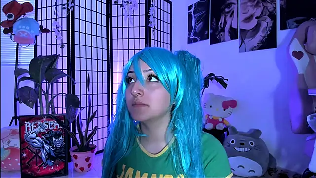 julyana  online show from 10/29/25, 04:09