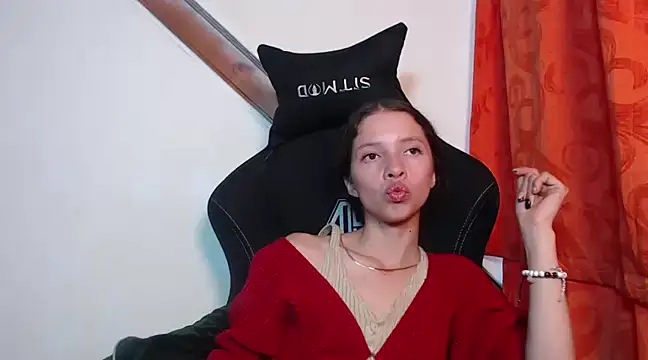 sweetdam12 online show from 02/06/25, 08:02