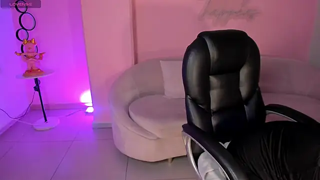 CarlaSmithX online show from 02/10/25, 03:24