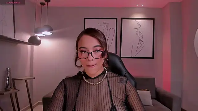 CarlaSmithX online show from 03/12/25, 04:08