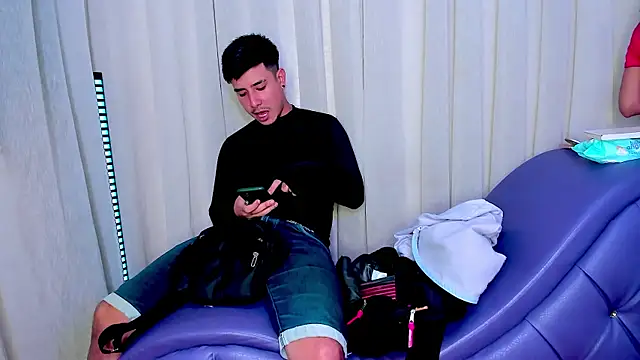 Yourslust  online show from 01/07/26, 07:38