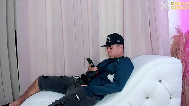 Yourslust  online show from 04/07/26, 02:28