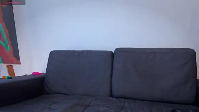 Snapshot of TheLeinad_Live chatting on 10/24/25, 09:33 TheLeinad Live online show from 10/24/25, 09:33