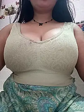 cute-mahek online show from 04/01/26, 07:00