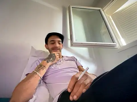 Rebeu313 online show from 11/12/25, 10:26