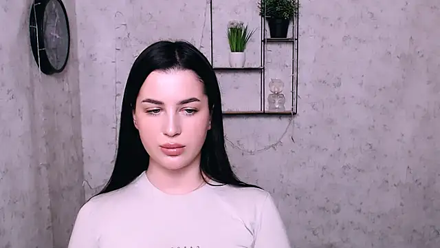 Snapshot of DivaKaily_ chatting on 01/17/25, 08:24 DivaKaily  online show from 01/17/25, 08:24