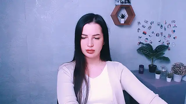 Snapshot of DivaKaily_ chatting on 10/04/25, 04:10 DivaKaily  online show from 10/04/25, 04:10