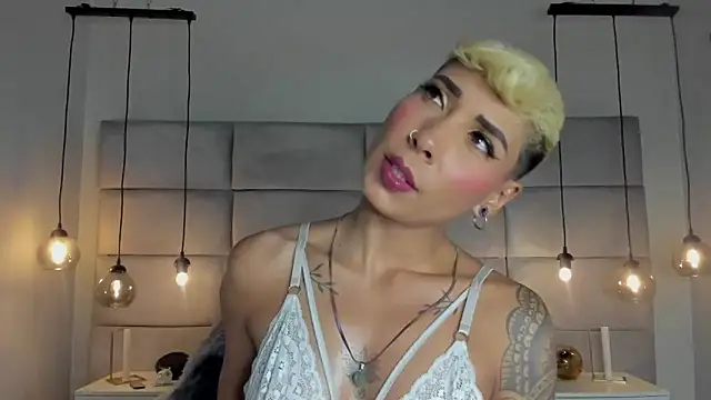 MiaMorgan  online show from 01/25/25, 09:04