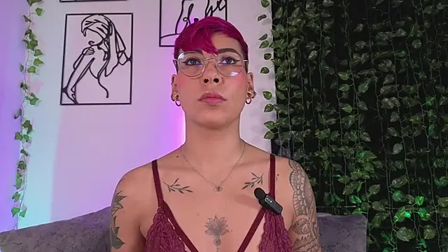 MiaMorgan  online show from 01/16/26, 01:48