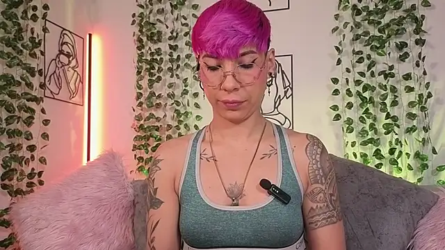 MiaMorgan  online show from 03/10/26, 02:11