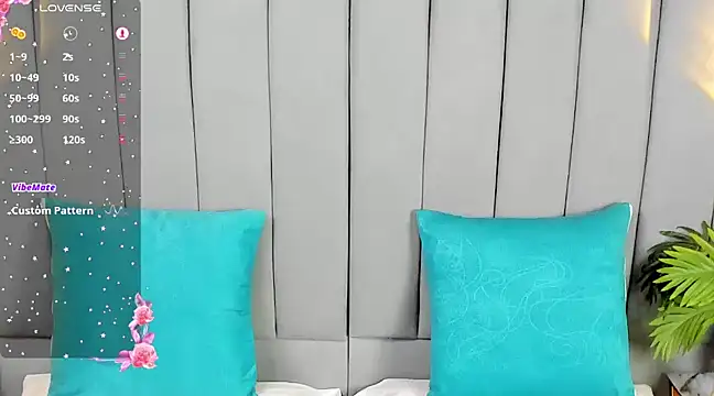 skyyfoxpraga online show from 03/11/25, 04:18