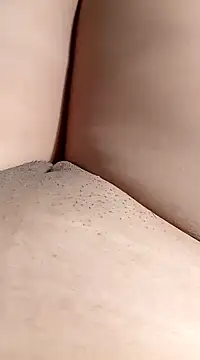 Khaleyssi online show from 12/16/24, 04:27