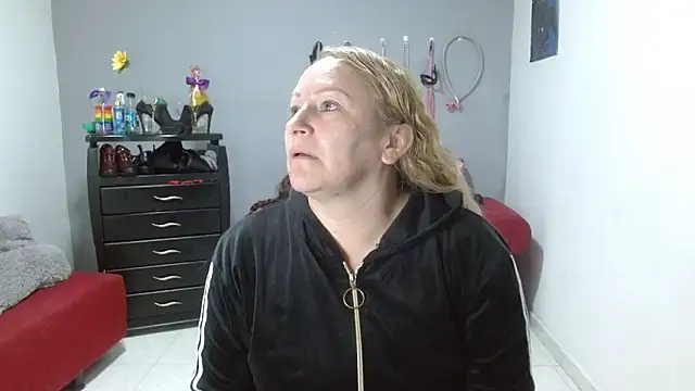 emperabigbootybigass online show from 02/04/25, 12:11