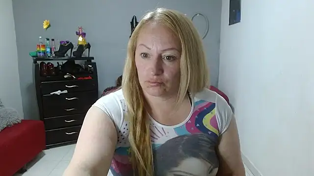 emperabigbootybigass online show from 02/08/25, 03:21