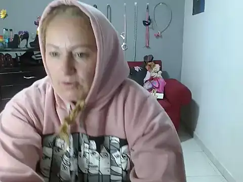 emperabigbootybigass online show from 02/12/25, 12:12