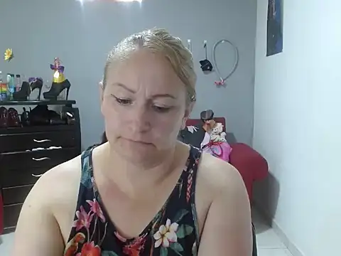 emperabigbootybigass online show from 02/12/25, 06:51