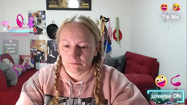 Snapshot of emperabigbootybigass chatting on 10/30/25, 12:28 emperabigbootybigass online show from 10/30/25, 12:28