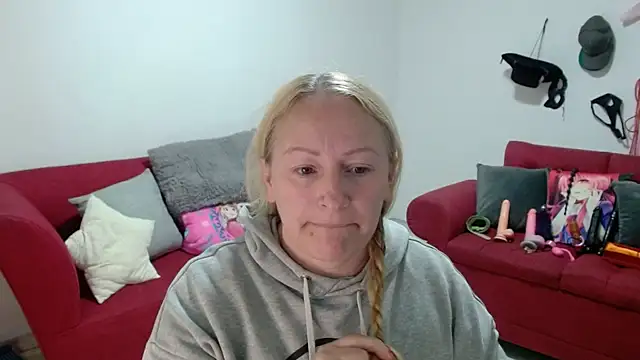 Snapshot of emperabigbootybigass chatting on 02/02/26, 12:26 emperabigbootybigass online show from 02/02/26, 12:26