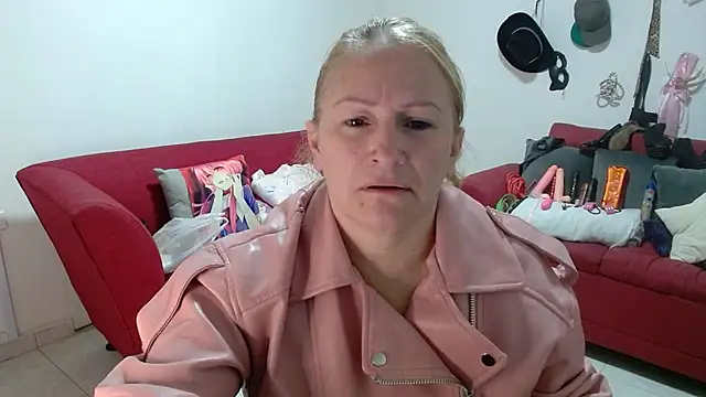 Snapshot of emperabigbootybigass chatting on 02/27/26, 12:16 emperabigbootybigass online show from 02/27/26, 12:16