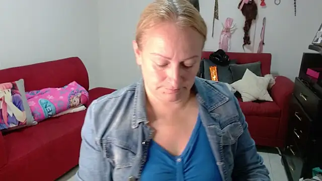 Snapshot of emperabigbootybigass chatting on 03/05/26, 12:45 emperabigbootybigass online show from 03/05/26, 12:45