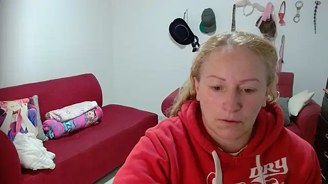 Snapshot of emperabigbootybigass chatting on 03/09/26, 12:42 emperabigbootybigass online show from 03/09/26, 12:42