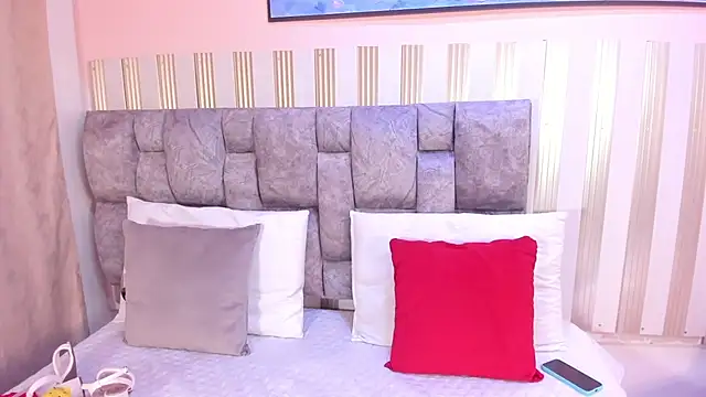 nova lane online show from 02/06/26, 07:50