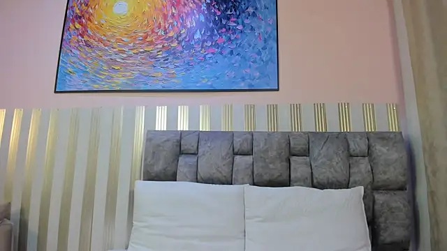 nova lane online show from 04/23/26, 08:11