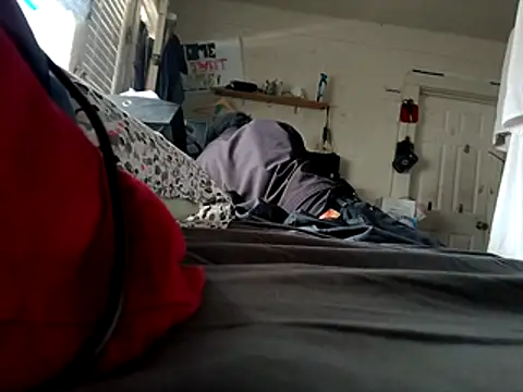 DevinToore online show from 10/26/25, 06:25