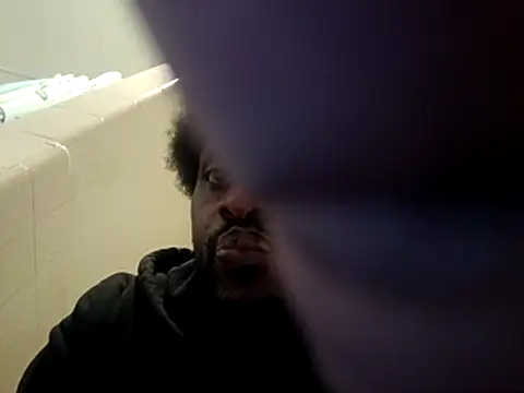 DevinToore online show from 11/12/25, 06:08