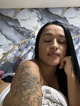 KatalinnaBrown online show from 02/04/26, 11:27