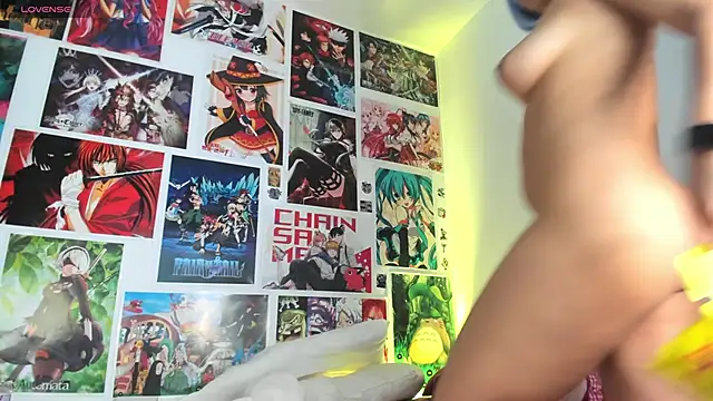 Snapshot of miku_katsuragi chatting on 01/15/25, 06:01 miku katsuragi online show from 01/15/25, 06:01