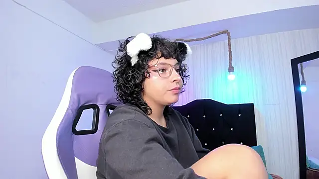 miku katsuragi online show from 03/09/26, 05:55