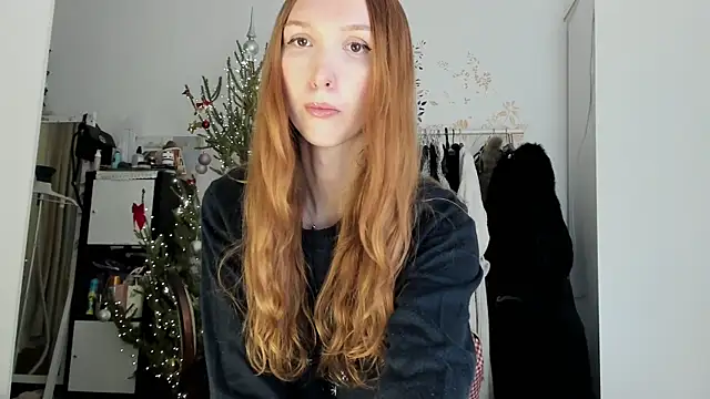 Snapshot of LisaIcon chatting on 01/07/26, 09:39 LisaIcon online show from 01/07/26, 09:39