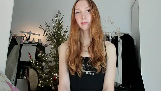 Snapshot of LisaIcon chatting on 01/13/26, 09:42 LisaIcon online show from 01/13/26, 09:42