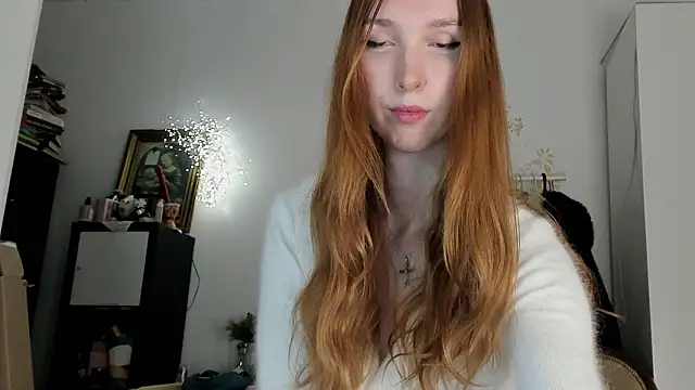 Snapshot of LisaIcon chatting on 02/03/26, 12:32 LisaIcon online show from 02/03/26, 12:32