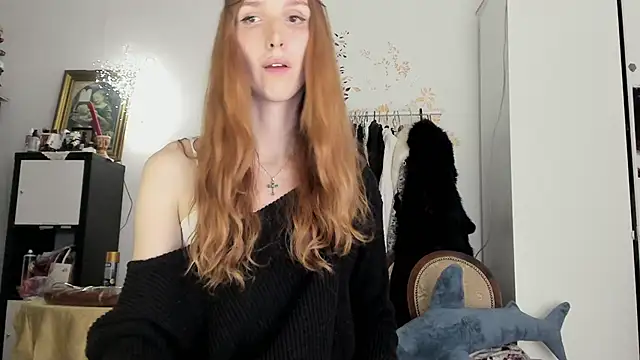 Snapshot of LisaIcon chatting on 02/04/26, 06:58 LisaIcon online show from 02/04/26, 06:58