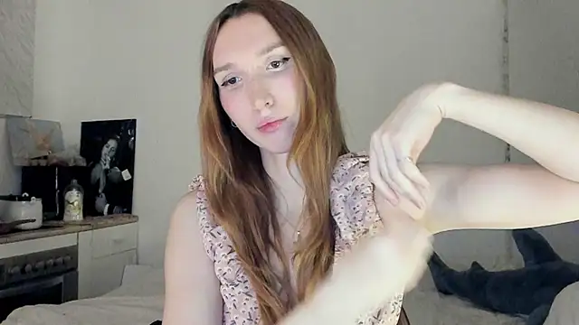 Snapshot of LisaIcon chatting on 02/09/26, 07:40 LisaIcon online show from 02/09/26, 07:40