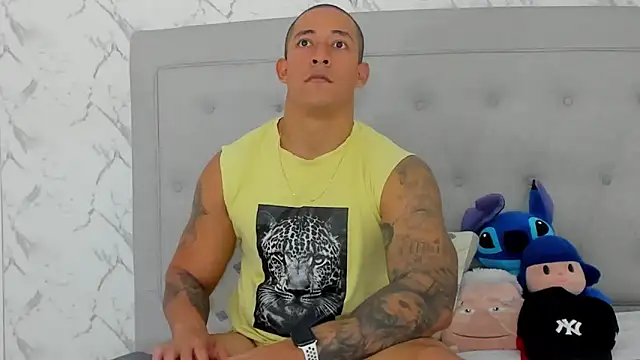 luigiferrara online show from 10/05/25, 05:55